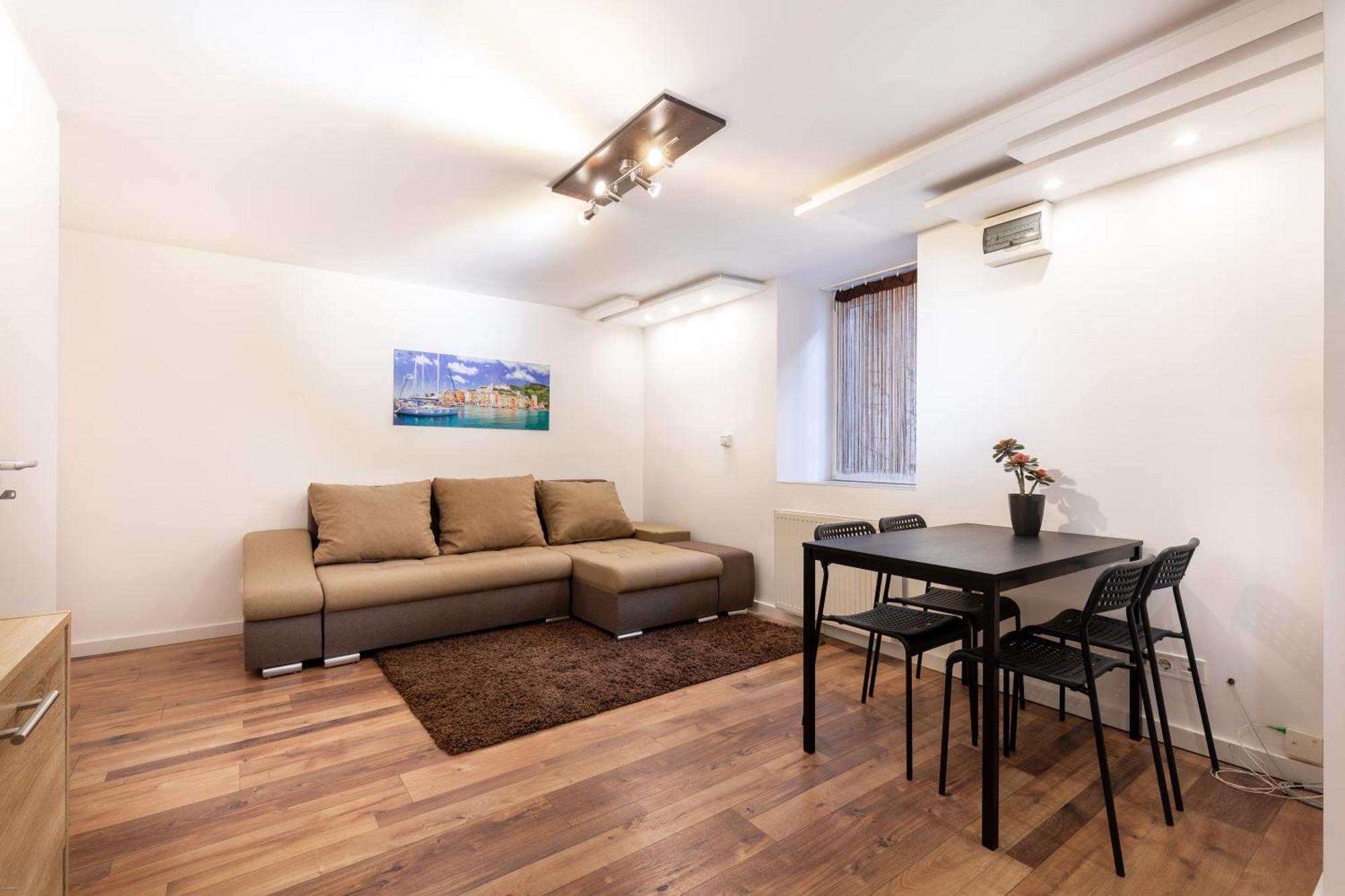 Sz27 A Szekely Apartamento *
